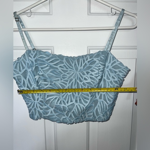 Marciano size small crop top ! - Picture 8 of 8